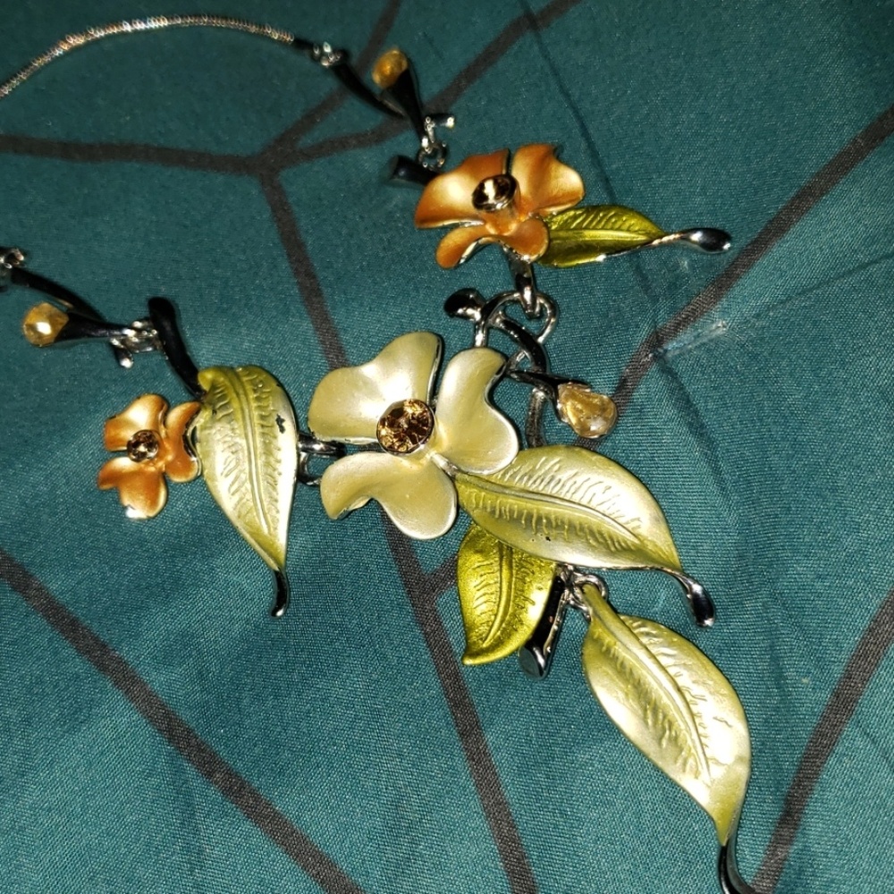 Floral Necklace